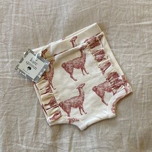 Kate Quinn ruffled bottoms